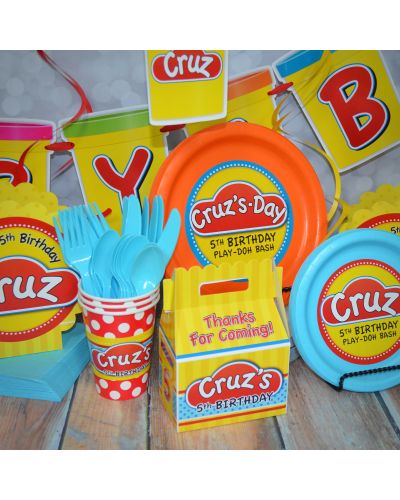 Play-Doh Ultimate Personalized Party Pack for 12